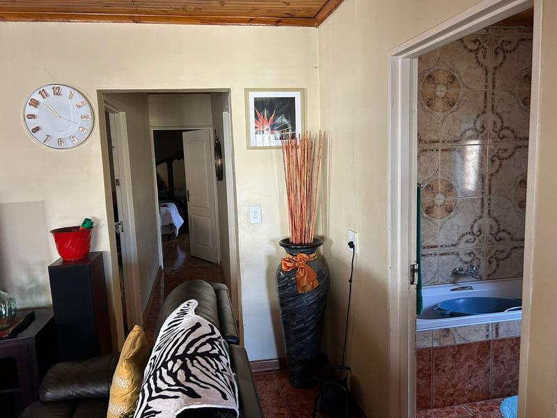 3 Bedroom Property for Sale in Mfuleni Western Cape